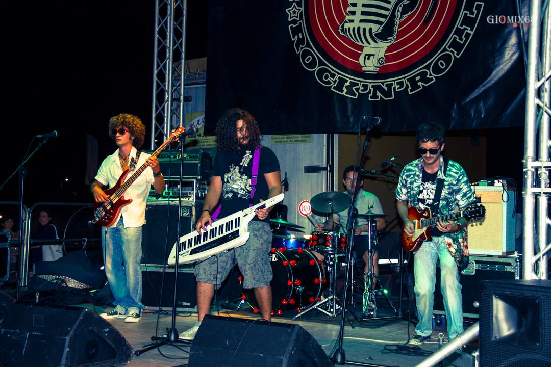 Il 12 e 13 Agosto la marina si colora con il ‘Summer Vintage Rock
