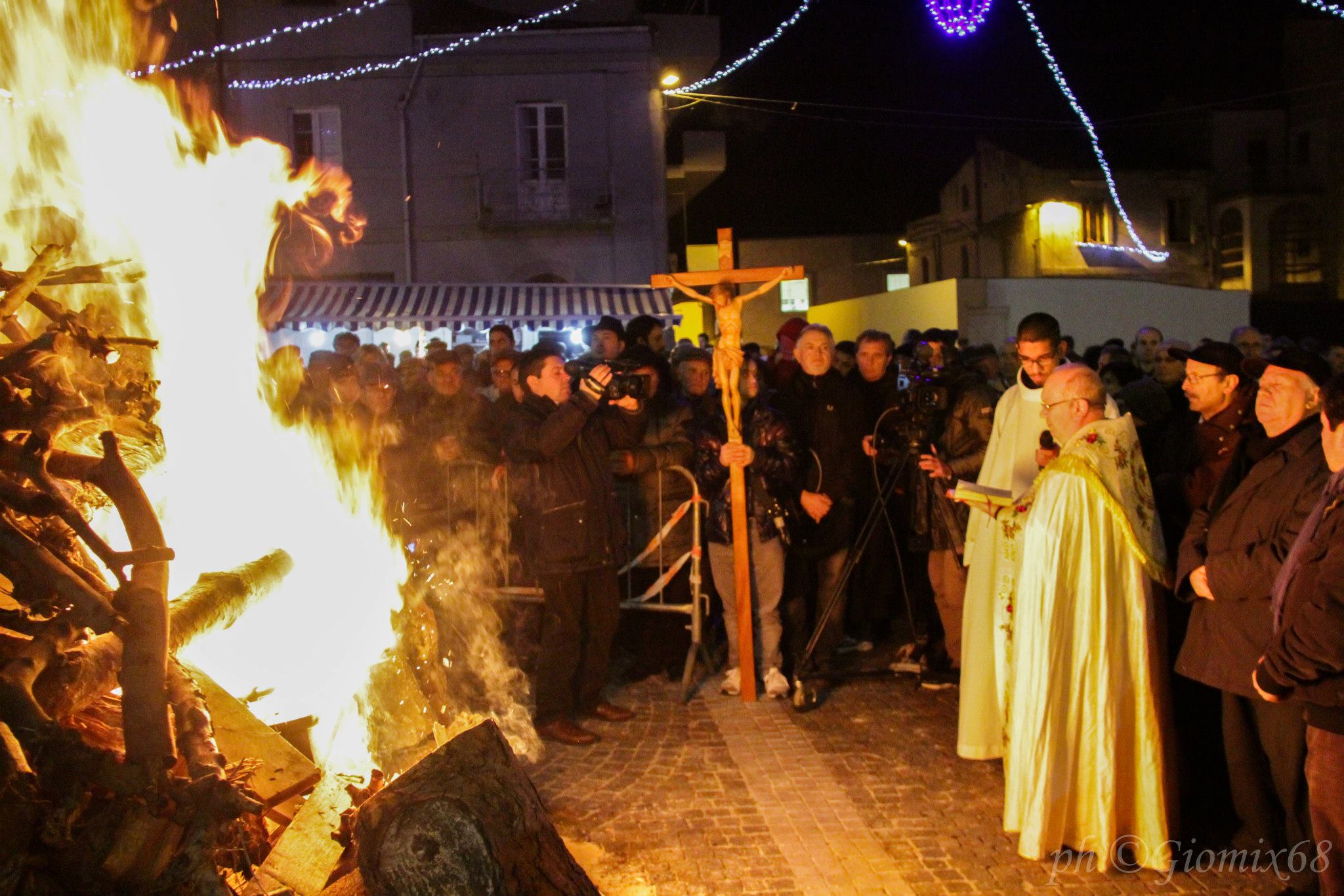 Il Tradizionale fuoco di San Tommaso 2012