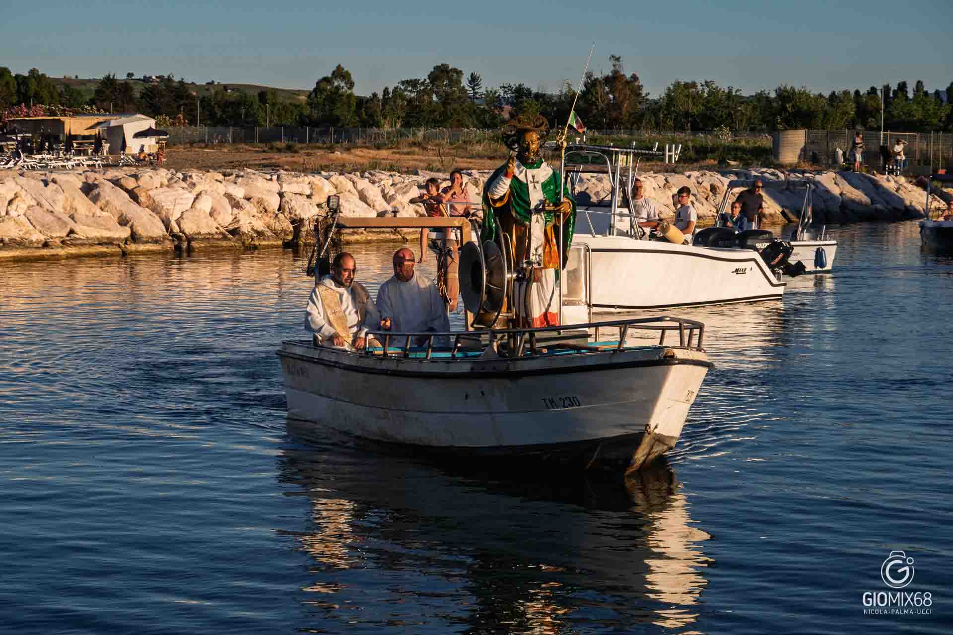 L’imbarco e lo sbarco di San Nicola a San Salvo nel 2026